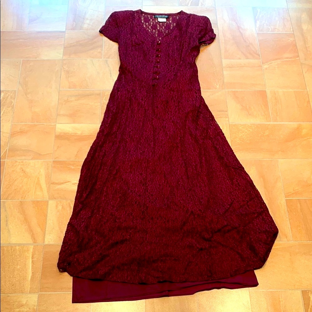 Vintage Women's Burgundy Red Lace V-Neck Short Sleeve Button Down Maxi Sundress